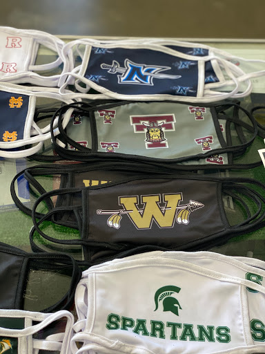 Sporting Goods Store «California Pro Sports», reviews and photos, 1740 Palos Verdes Dr N, Harbor City, CA 90710, USA