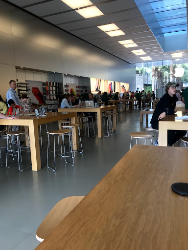 Computer Store «Apple Scottsdale Quarter», reviews and photos, 15169 N Scottsdale Rd, Scottsdale, AZ 85254, USA