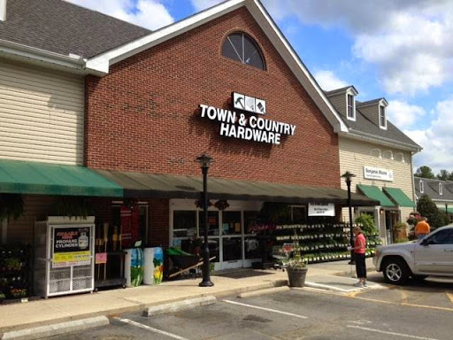Hardware Store «Town & Country Hardware», reviews and photos, 1261 Kildaire Farm Rd, Cary, NC 27511, USA