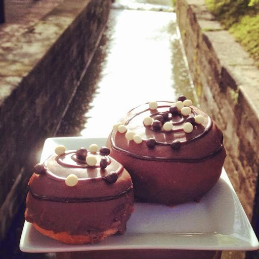 Donut Shop «District Doughnut», reviews and photos, 749 8th St SE, Washington, DC 20003, USA