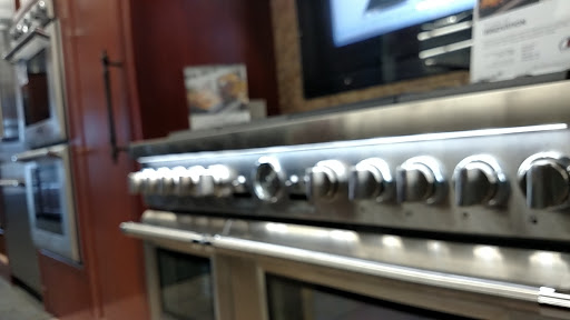 Appliance Store «George Washington Toma TV», reviews and photos, 1353 Commercial St, East Weymouth, MA 02189, USA