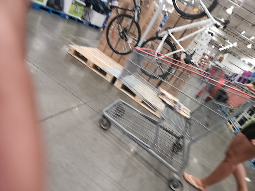 Warehouse club «Costco Wholesale», reviews and photos, 18 U.S. 9, Morganville, NJ 07751, USA