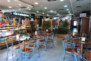 Café & Bar Esplanada image