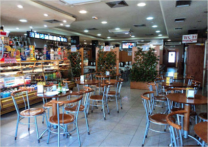 Caf'e & Bar Esplanada