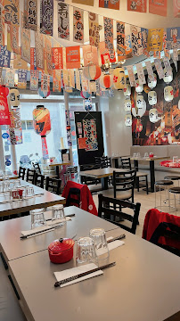 Atmosphère du Restaurant japonais Yichiban いちばん 一番拉面馆 à Paris - n°13