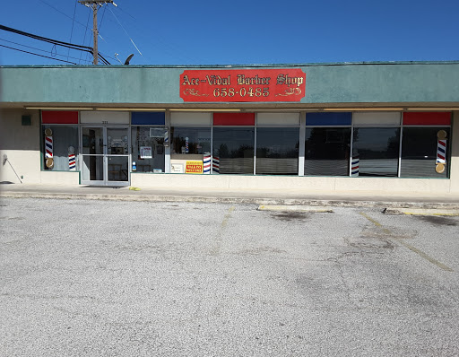 Barber Shop «Ace-Vidal Barber Shop», reviews and photos, 233 Athenian Dr, Universal City, TX 78148, USA