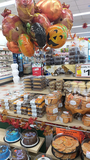 Shopping Mall «North Andover Mall», reviews and photos, 350 Winthrop Ave, North Andover, MA 01845, USA