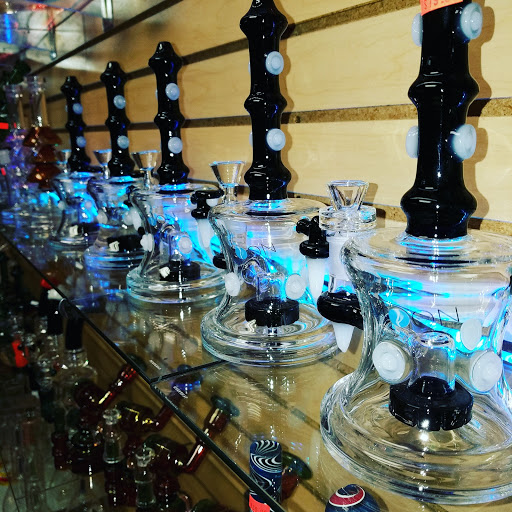 Tobacco Shop «Tower Zone Smoke Shop», reviews and photos, 2717 Contra Loma Blvd, Antioch, CA 94509, USA