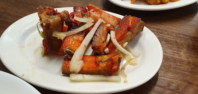 Reviews of Chan's Noodle Bar in London - Restaurant
