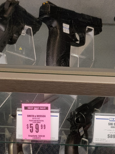 Sporting Goods Store «Big 5 Sporting Goods», reviews and photos, 2259 N Fremont St, Monterey, CA 93940, USA