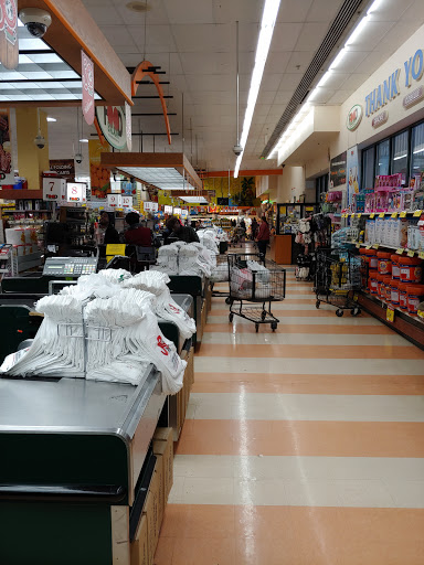 Supermarket «Trenton Food Bazaar Supermarket», reviews and photos, 635 S Clinton Ave, Trenton, NJ 08611, USA