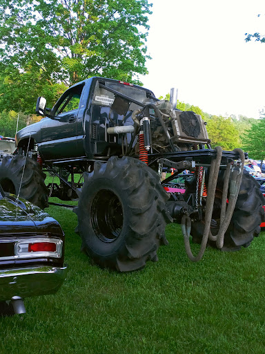 Car Wash «Class Act Auto Wash LLC», reviews and photos, 1275 E Main St, Meriden, CT 06450, USA