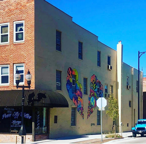 Tattoo Shop «Pearl City Tattoo», reviews and photos, 229 E 2nd St, Muscatine, IA 52761, USA