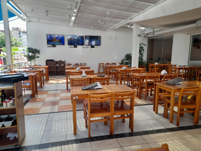 https://lafontainerestaurante.com.uy/
