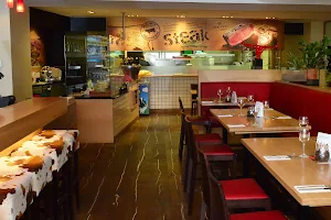 PUR - Restaurant & Bar image