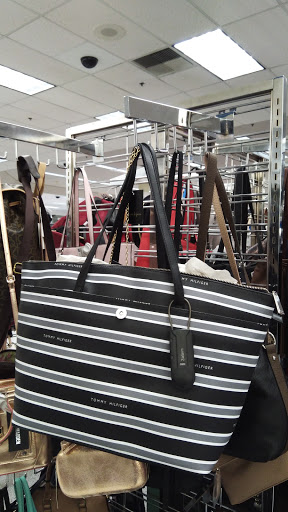 Clothing Store «Ross Dress for Less», reviews and photos, 13510 Whittier Blvd, Whittier, CA 90605, USA