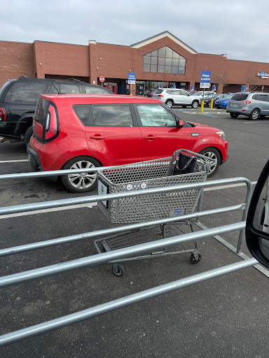 Grocery Store «Kroger», reviews and photos, 2600 Memorial Blvd, Springfield, TN 37172, USA