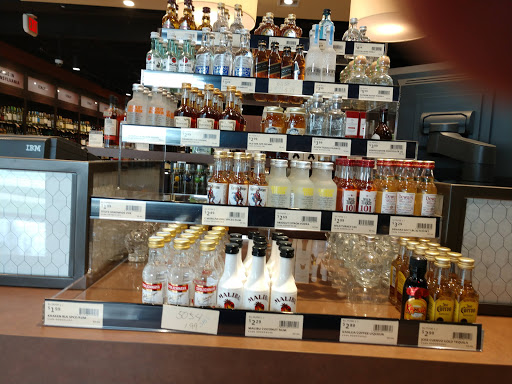 Liquor Store «Wine & Spirits Stores», reviews and photos, 119 City Ave, Bala Cynwyd, PA 19004, USA