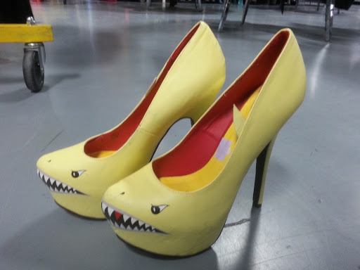 Thrift Store «Goodwill», reviews and photos, 340 S Fair Oaks Ave, Pasadena, CA 91105, USA