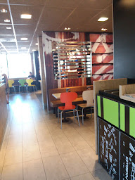 Photo n°98 de McDonald's à Milhaud ()