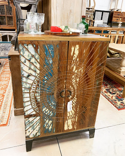 Furniture Store «Manzel INC Furniture & Rugs», reviews and photos, 96 Foster St, Peabody, MA 01960, USA