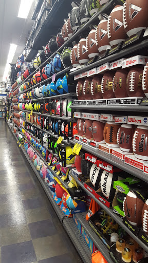 Sporting Goods Store «Big 5 Sporting Goods», reviews and photos, 10027 W Remington Ave #100, Littleton, CO 80127, USA