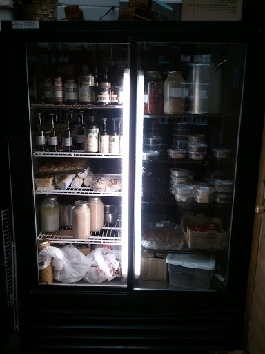 Raw Food Restaurant «Treehouse For Earths Children Holistic Center», reviews and photos, 22906 Mooney St, Farmington, MI 48336, USA