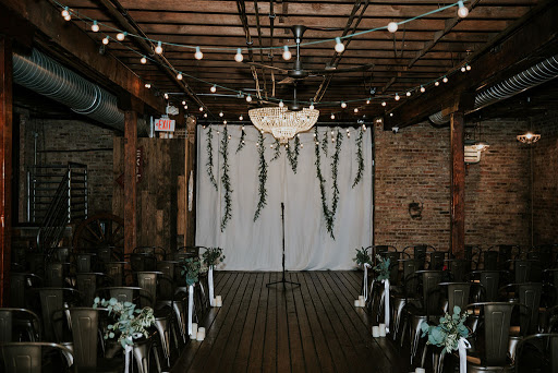 Florist «Town & Country Gardens Elgin», reviews and photos, 219 Douglas Ave, Elgin, IL 60120, USA