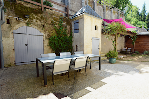 Bed & Breakfast In Poitiers - The 3 Fountains image