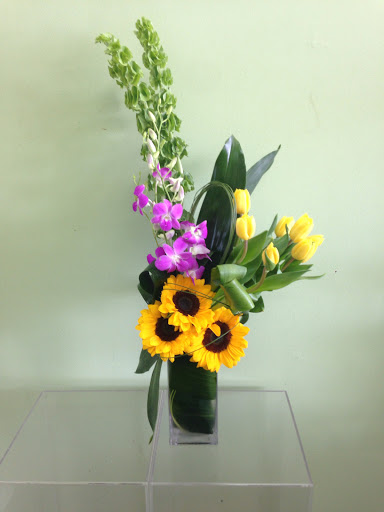 Florist «Aventura Florist», reviews and photos, 20445 Biscayne Blvd, Aventura, FL 33180, USA