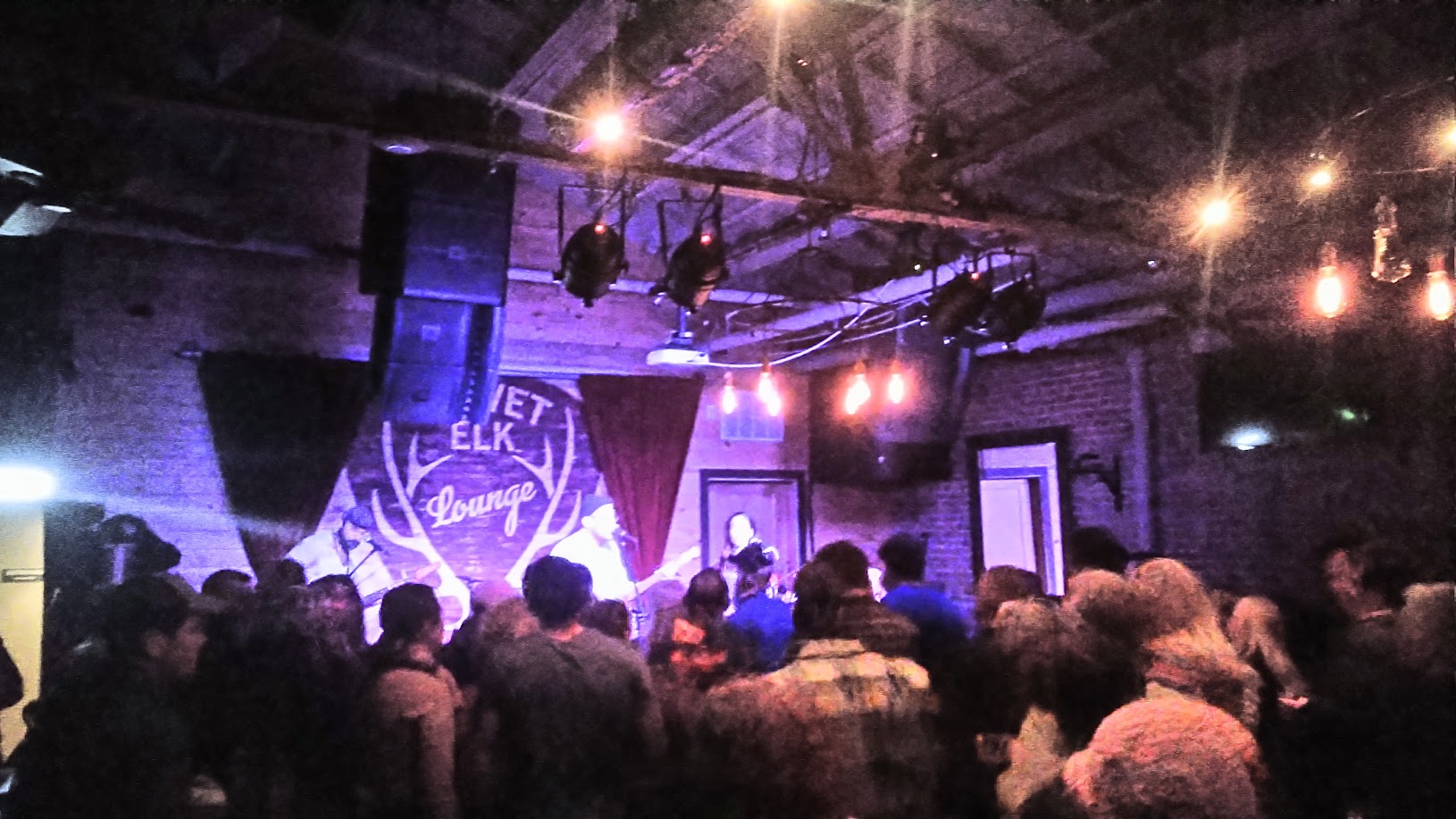 Velvet Elk Lounge