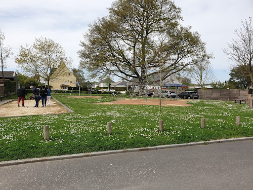 Aire de jeux à Saint-Jouan-des-Guérets