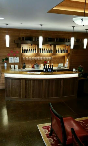 Winery «Seufert Winery Tasting Room», reviews and photos, 303 Main St, Dayton, OR 97114, USA