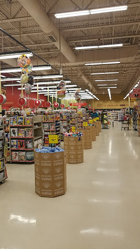 Grocery Store «Hannaford Supermarket», reviews and photos, 5 Hannaford Dr, York, ME 03909, USA