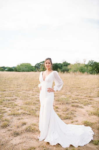 Bridal Shop «The Cinderella Shoppe Bridal and Prom», reviews and photos, 768 W Lumsden Rd, Brandon, FL 33511, USA