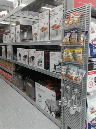 Sporting Goods Store «Academy Sports + Outdoors», reviews and photos, 113 S Cox Creek Pkwy, Florence, AL 35630, USA