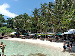 Hon Xuong Beach'in fotoğrafı geniş ile birlikte