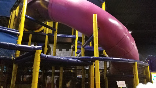 Amusement Center «Make Believe Family Fun Center», reviews and photos, 8303 Day Dr, Parma, OH 44129, USA