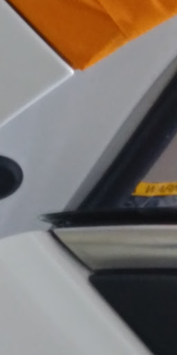 Auto Body Shop «Fine Line Auto Body-Lewis Center», reviews and photos, 8595 N High St, Columbus, OH 43235, USA