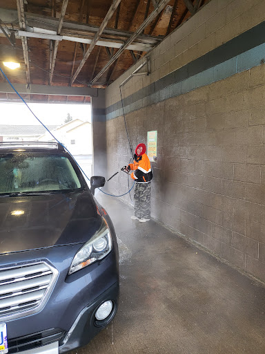 East Adams Car Wash La Grande en La Grande, Oregon