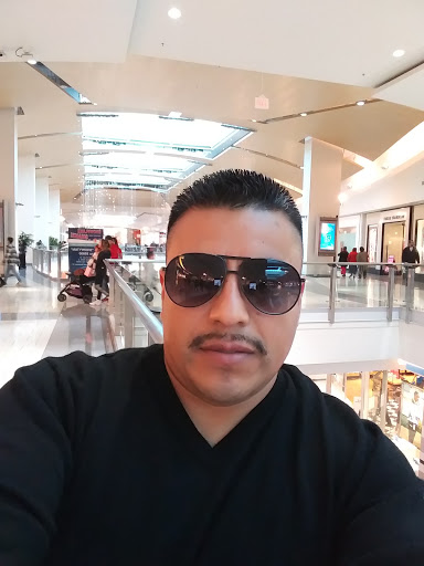 Camping Store «REI», reviews and photos, 213 Corte Madera Town Center, Corte Madera, CA 94925, USA