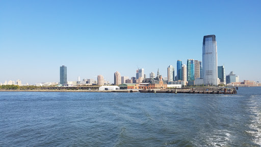 Investment Bank «Goldman Sachs & Co», reviews and photos