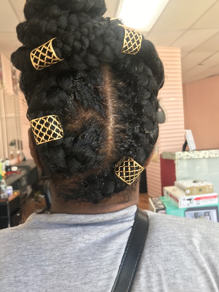 Sidibe African hair braiding 11691