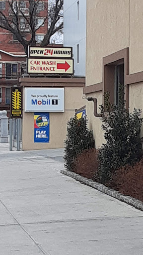 Car Wash «Sparkles Carwash & Quick Lube», reviews and photos, 3107 Farrington St, Flushing, NY 11354, USA