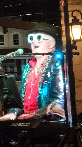 Winery «Broken Earth Winery», reviews and photos, 219 Robert Parker Coffin Rd, Long Grove, IL 60047, USA