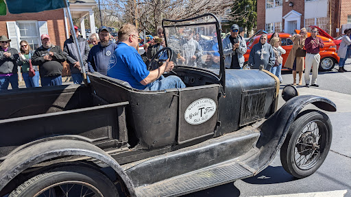 Real Estate Agency «Sager Real Estate», reviews and photos, 111 E King St, Strasburg, VA 22657, USA