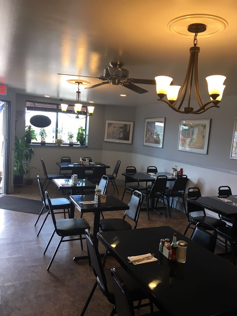 El Quetzal Restaurant 06855