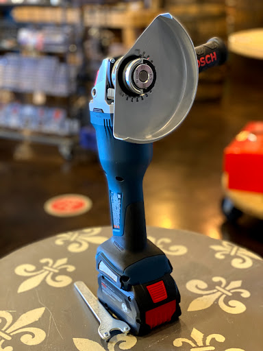 Pawn Shop «Louisville Pawn Depot», reviews and photos, 813 Lyndon Ln c, Louisville, KY 40222, USA