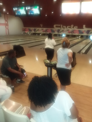 Bowling Alley «Circle Bowling Lanes», reviews and photos, 7244 Circle Ave, Forest Park, IL 60130, USA