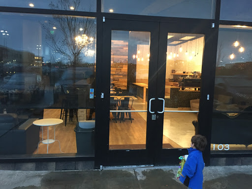 Legends Coffee, 24100 E Commons Ave, Aurora, CO 80016, USA, 